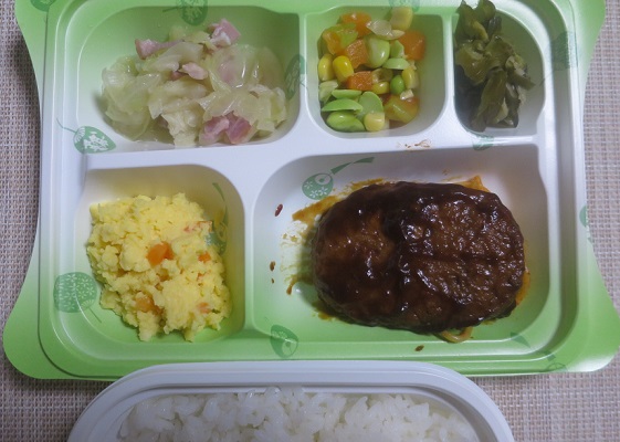 宅配弁当（８８０）