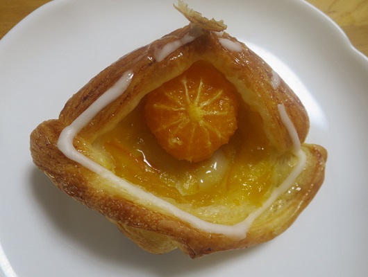 ＜パン＞（８６３）ミカンデニッ...