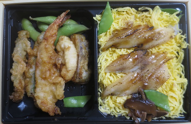 穴子寿司弁当＠【かかし】（イオ...