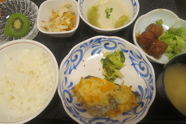 デイケアのお昼ご飯（９８８）
