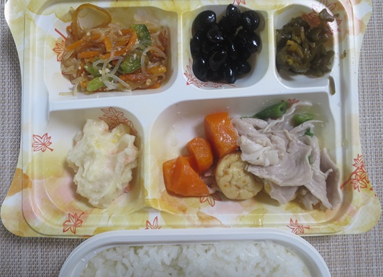 宅配弁当（１０２７）