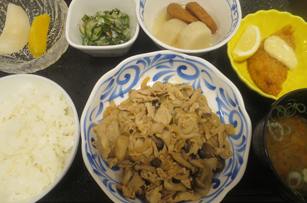 デイケアのお昼ご飯（９９６）
