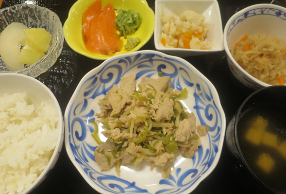 デイケアのお昼ご飯（９９６）
