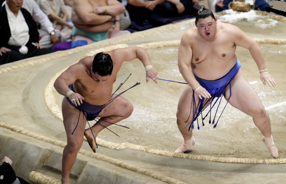 ●＜豊昇龍＞「押し出し」○＜大...