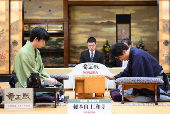 ＜藤井聡太竜王＞（３１６）２勝...