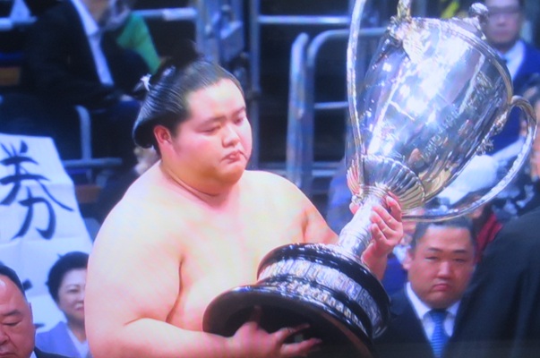 大関＜琴櫻＞優勝＠大相撲九州場...