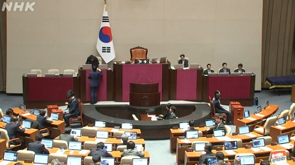 韓国＜尹錫悦大統領＞弾劾訴追、...