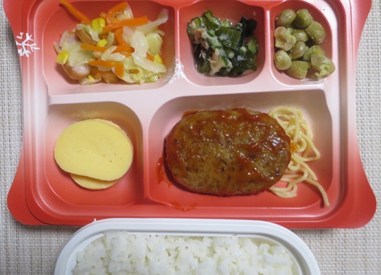 宅配弁当（１０７７）