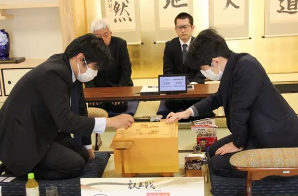 【画像：日本将棋連盟提供】