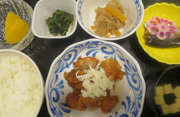 デイケアのお昼ご飯（１０５６）
