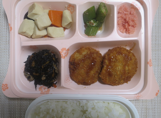 宅配弁当（１１２２）