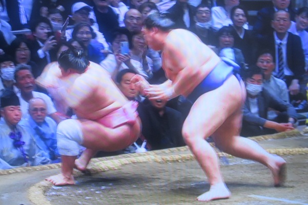 ●＜宇良＞「送り出し」○＜大の...
