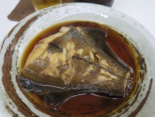 メイタガレイの煮付け 呑み処 えっちゃ 神戸 ファルコンの散歩メモ Bloguru
