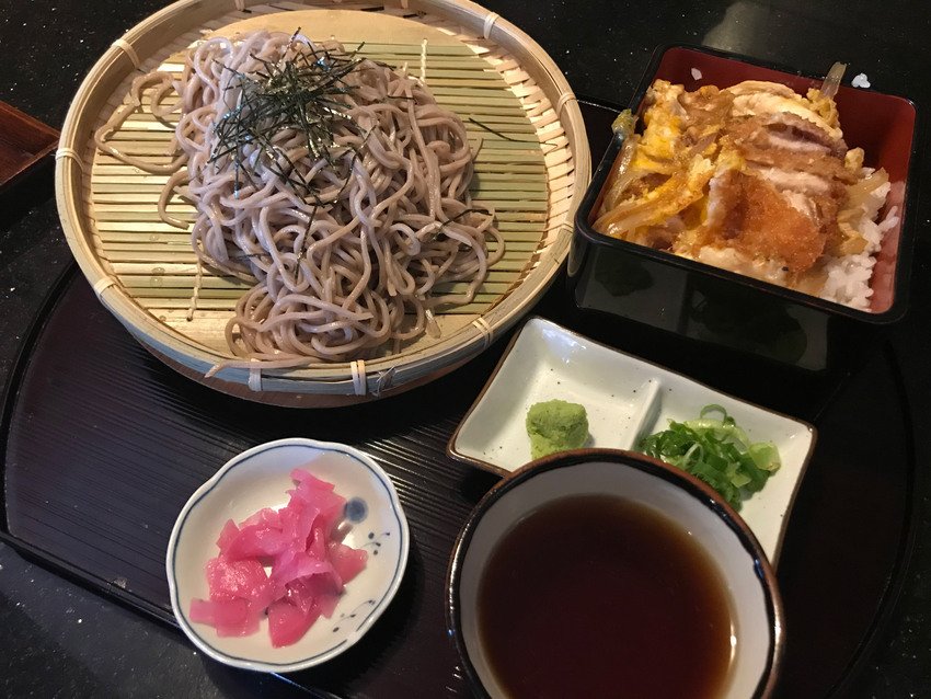 ランチスペシャル：ざる蕎麦＋カ...