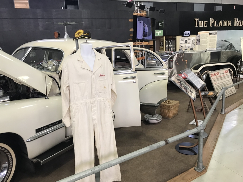 ものすごく展示スペースを取って...
