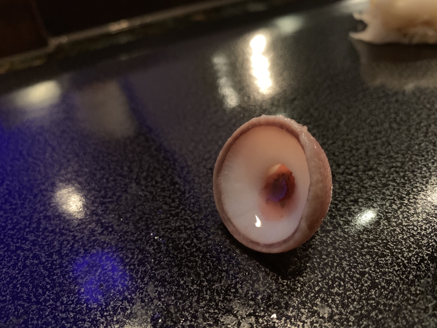 生ダコの吸盤には少し梅がついて...