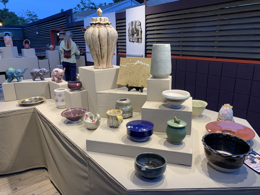 外にも作品が出品されていました