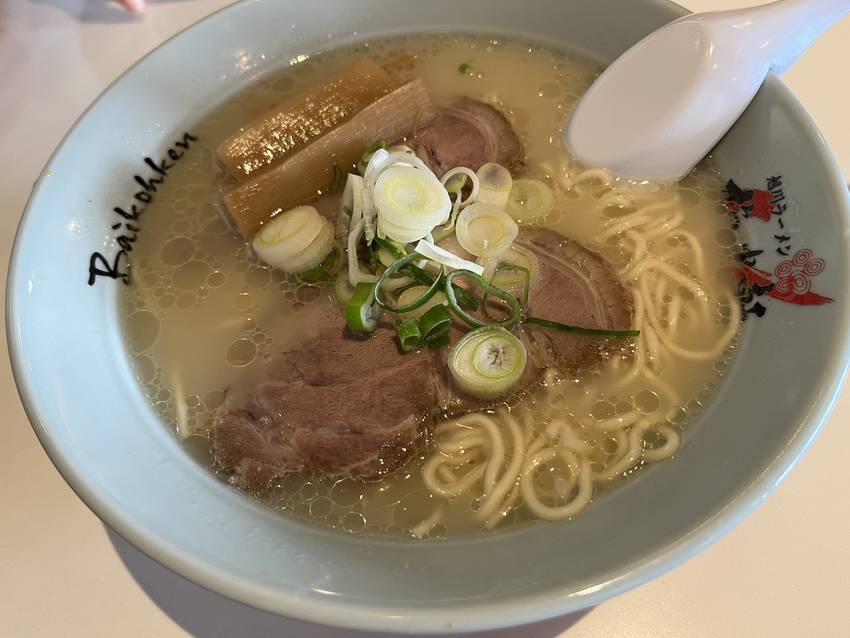 塩ラーメン（$14.95） 他...