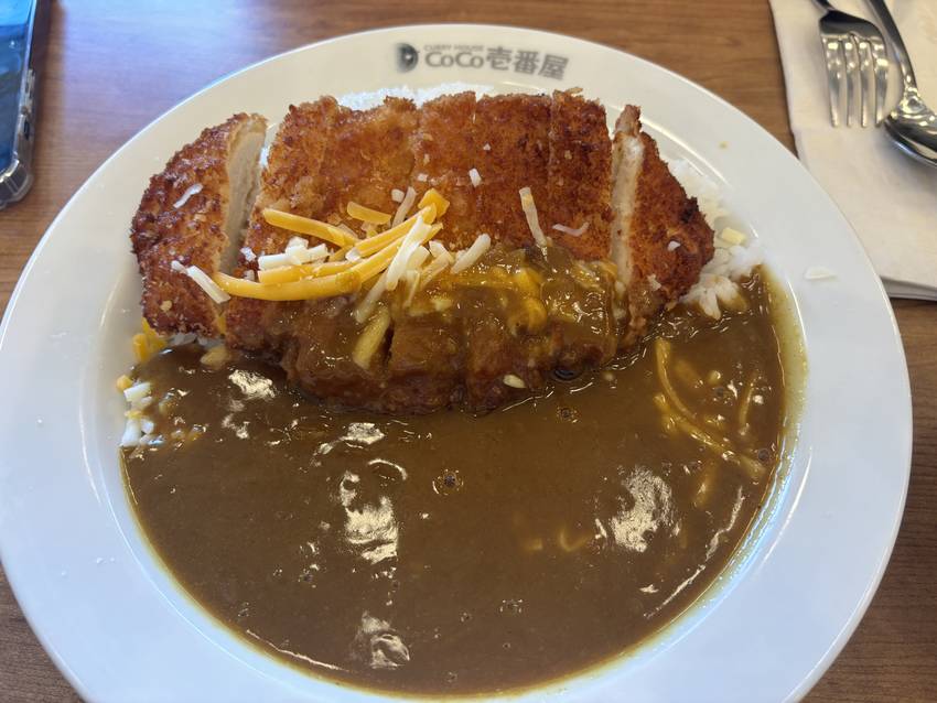 チーズカツカレー シンプルだけ...