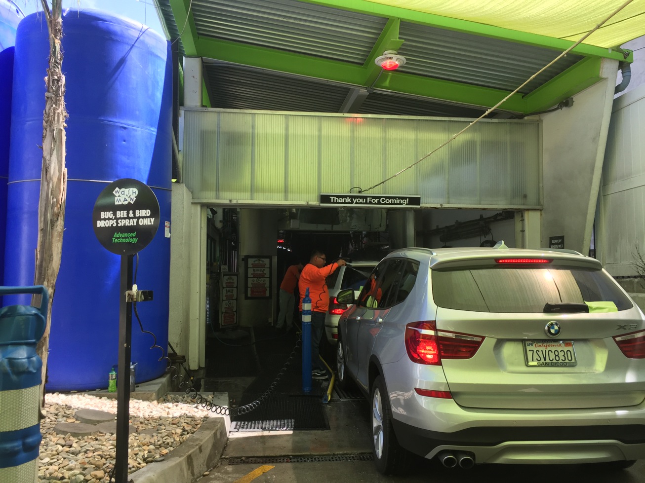 アメリカ サンディエゴで車を洗う 洗車 車の買取 販売の専門店 アクセルモータース アメリカ サンディエゴ Bloguru