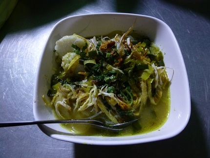 ロントン（Lontong）