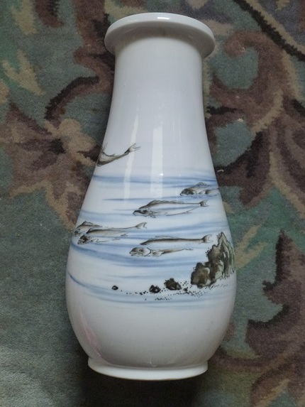 鮎文花瓶