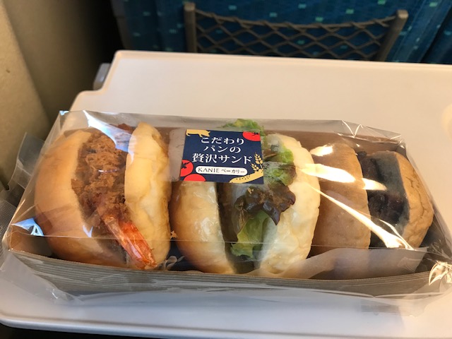 こだわりパンの贅沢サンド