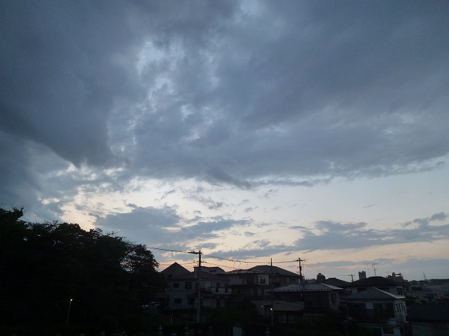 空模様とアベノマスク