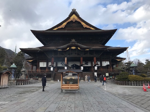 本堂（国宝）