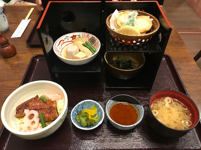 メインランチ