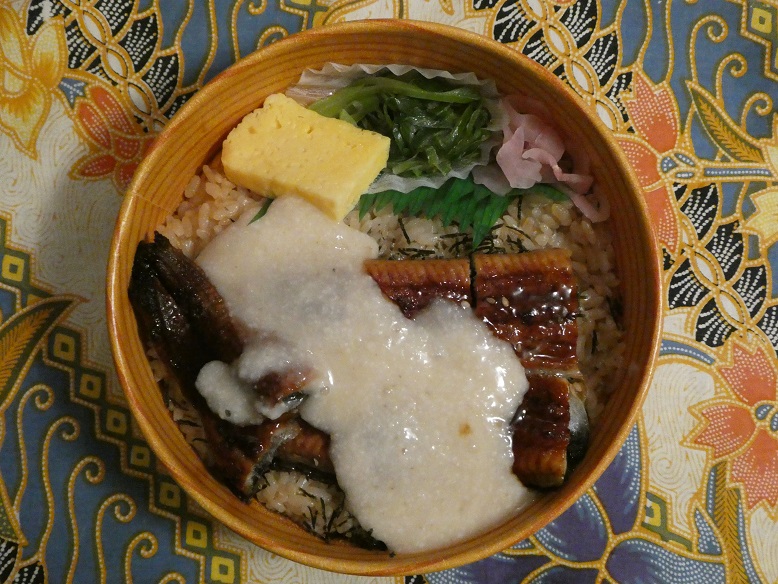 うなトロ丼