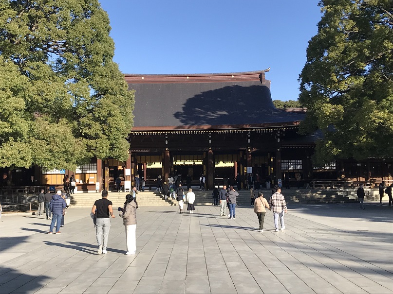 本殿、40年前位に初詣へ行った...