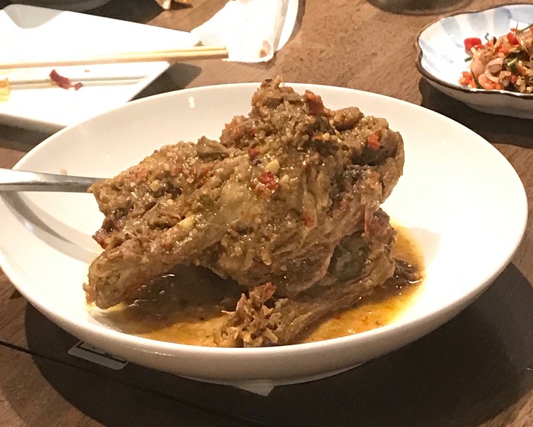 ベベッ・べトゥトゥ（Bebek...