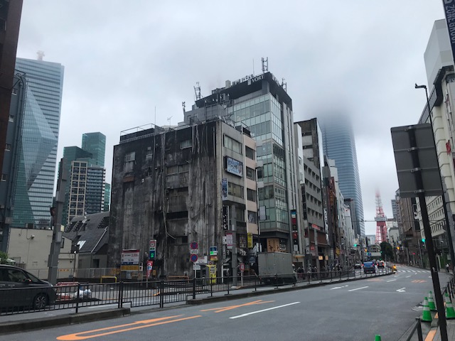 ひ
