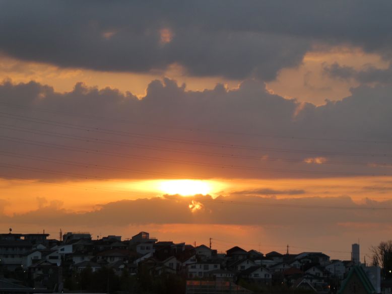 4月10日午前5時半頃