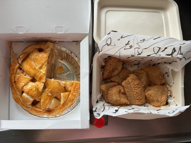 アップルパイとわらび餅