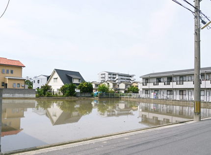 今日は　田植えです！