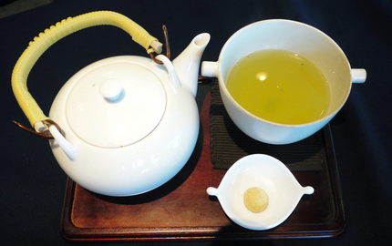 お煎茶　600円は　お高い　o...