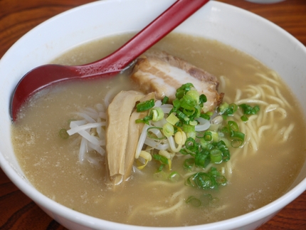 夜仲そば　塩ラーメン