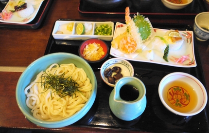 うどん本陣　山田家　ざるぶっか...