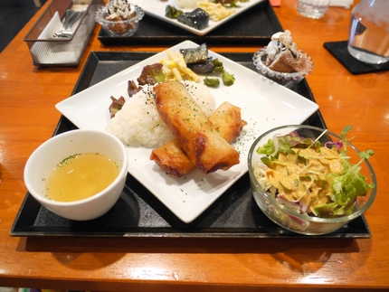 『Boite Cafe （ボワ...
