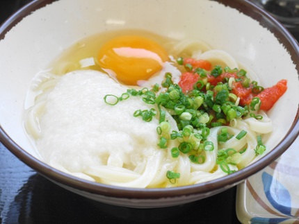 さか枝うどん 春日店 　 釜バ...