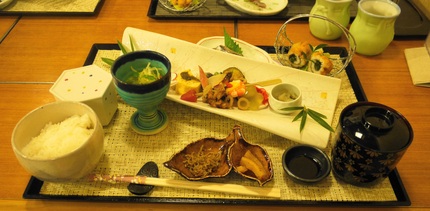 味どころ 吉甲　お値打ちランチ...