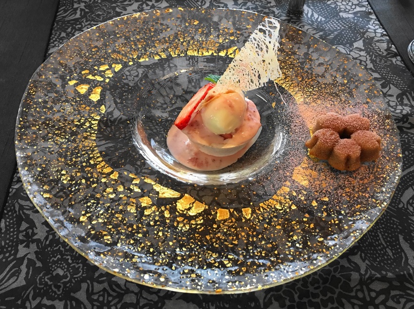 苺づくしのデセール