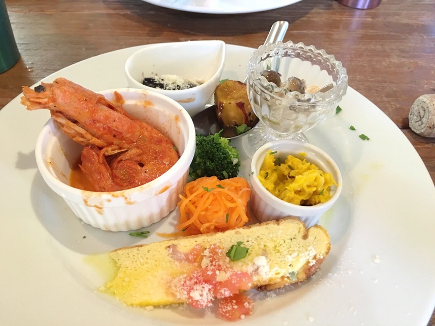 前菜盛り合わせ