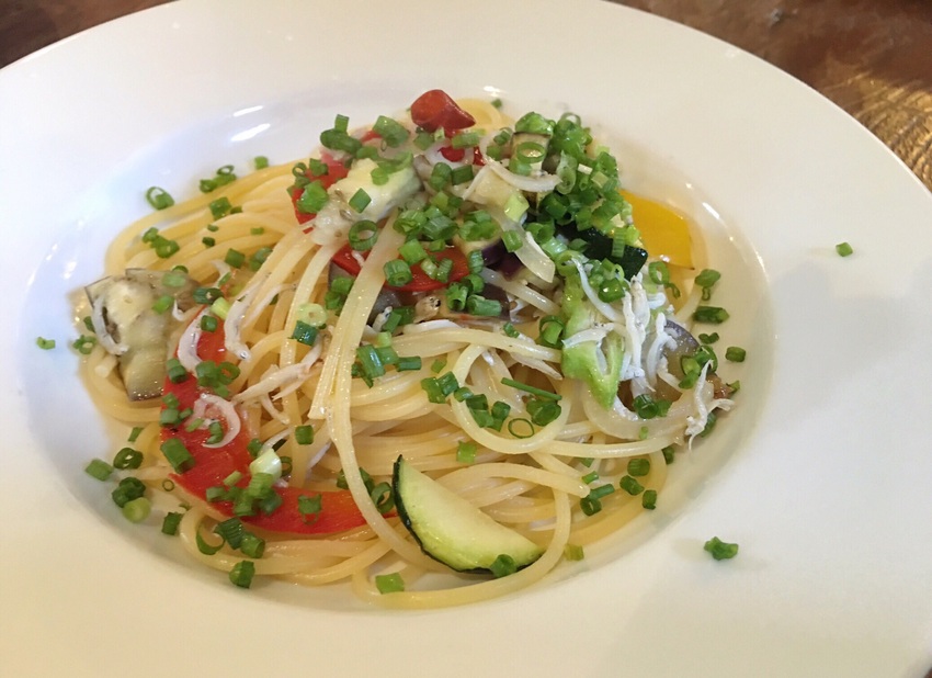 シラスと夏野菜のアーリオオーリ...