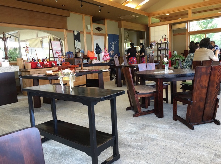 茶房 茶久楽
