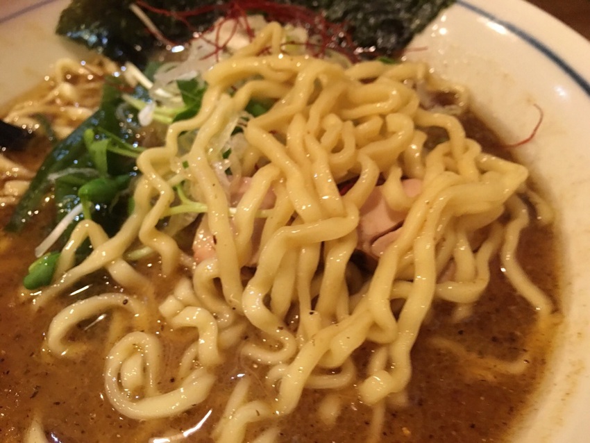 欽山らぁめん 欽山製麺所