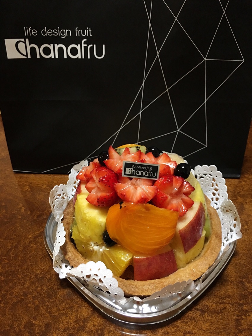 昨日のおやつです！ 果物たっぷ...