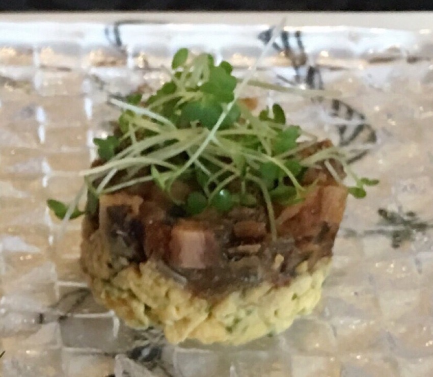青のりの入ったスクランブルエッ...